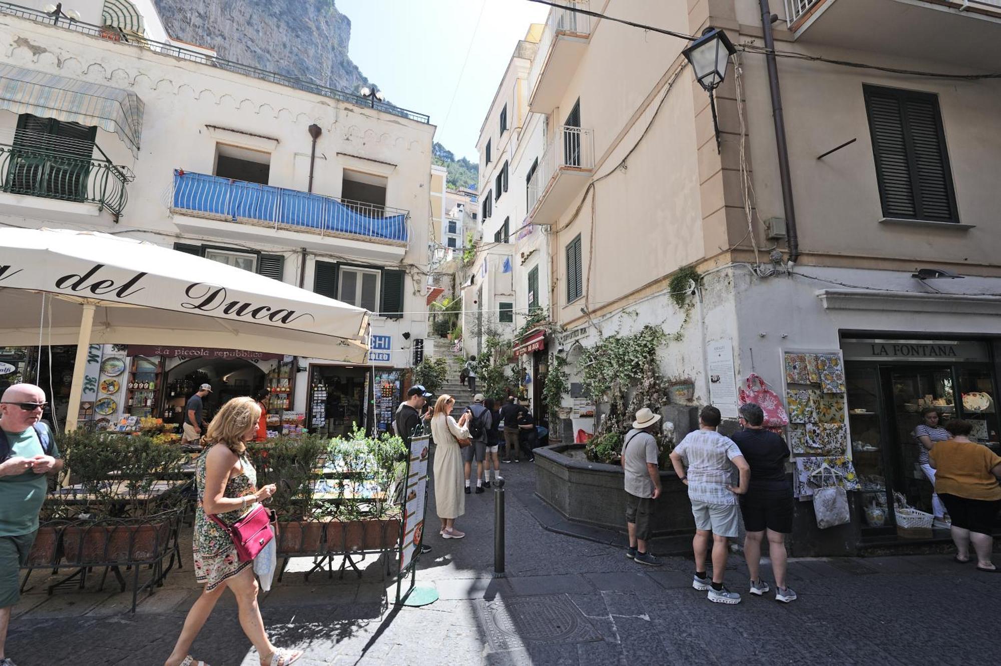 L'Ancora Di Amalfi Apartamento Exterior foto